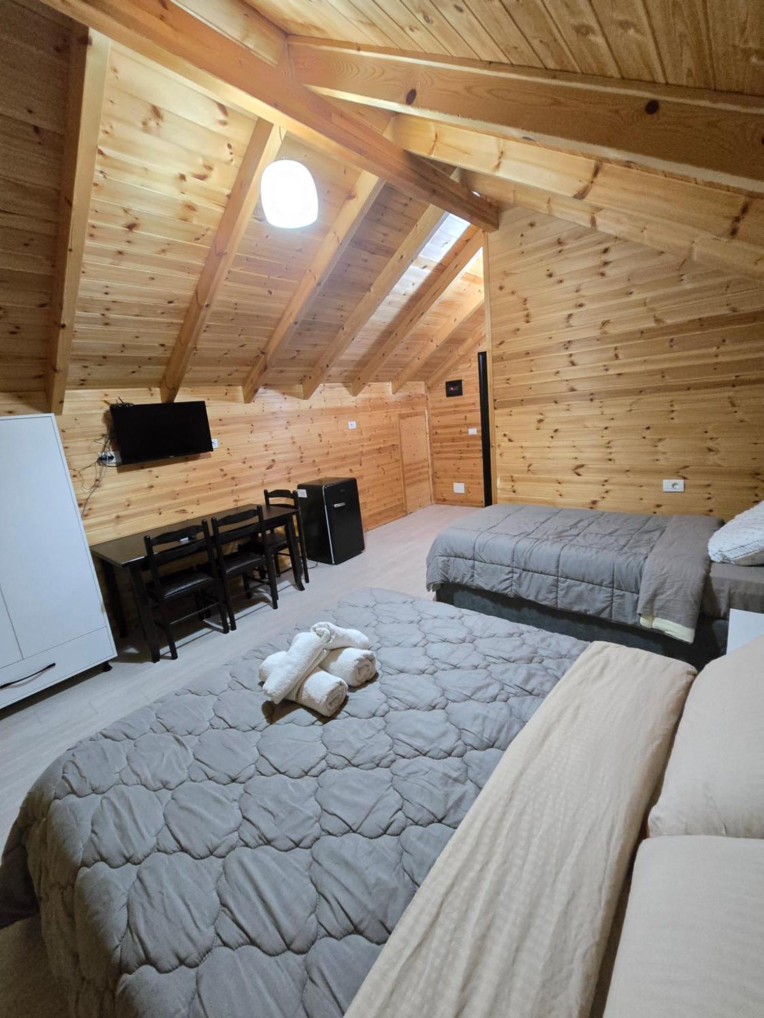 Beni Rooms Tale Lezhë Zimmer foto